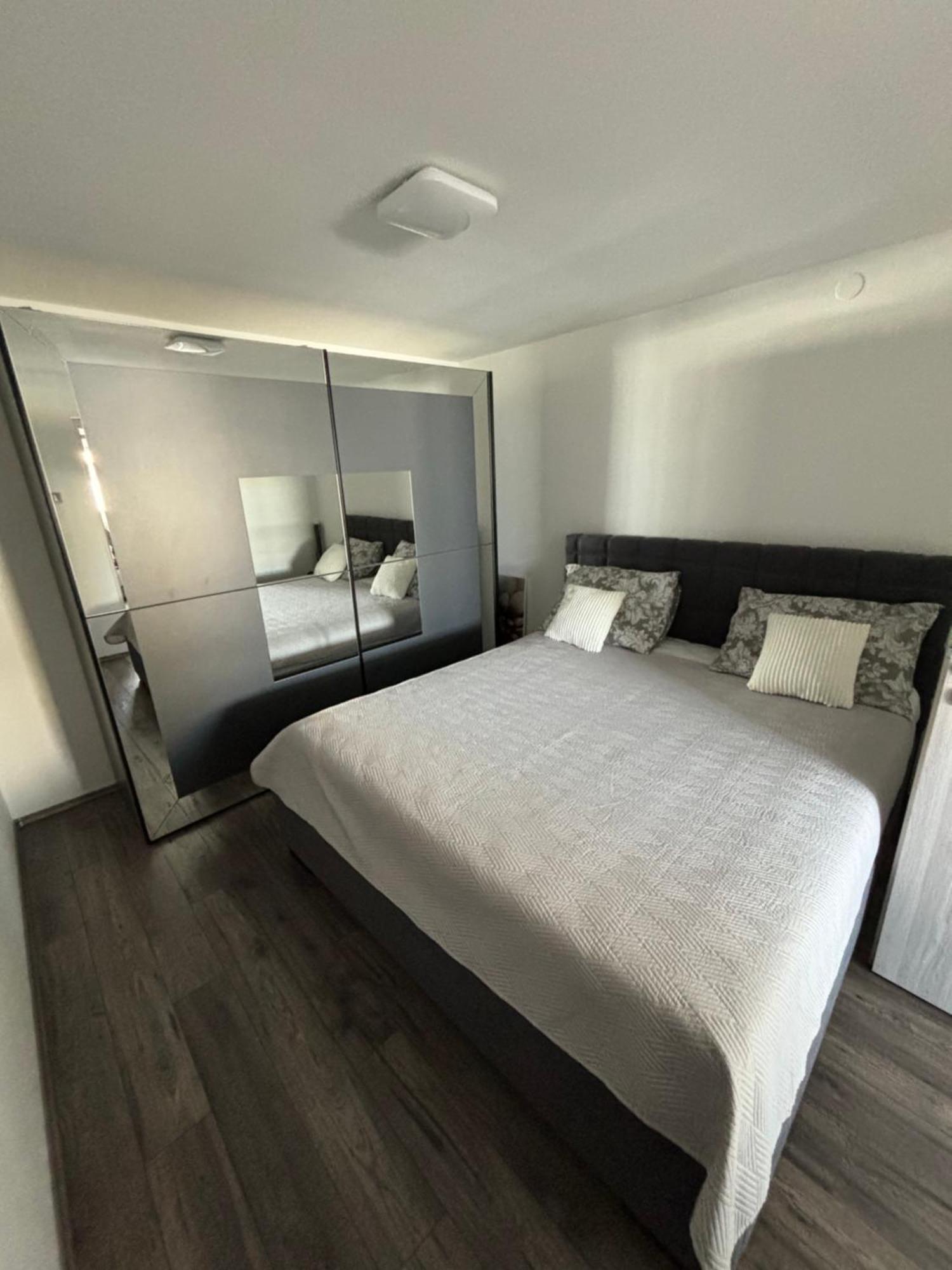 Studio Apartman "Valentina" Senj  Esterno foto