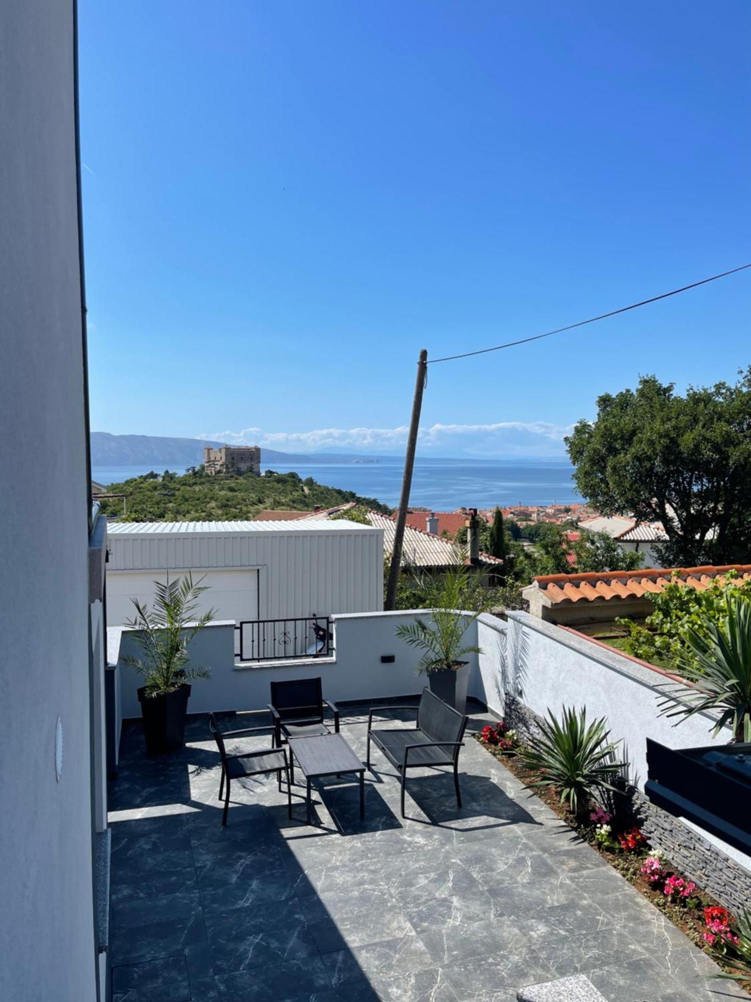 Studio Apartman "Valentina" Senj  Esterno foto
